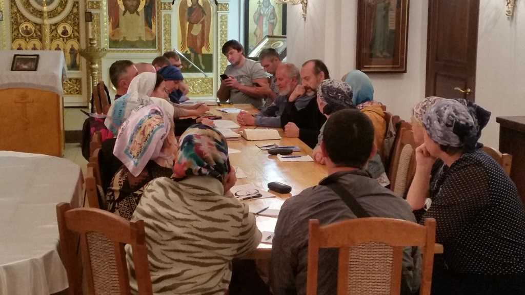 Уроки в Воскресной Школе для взрослых