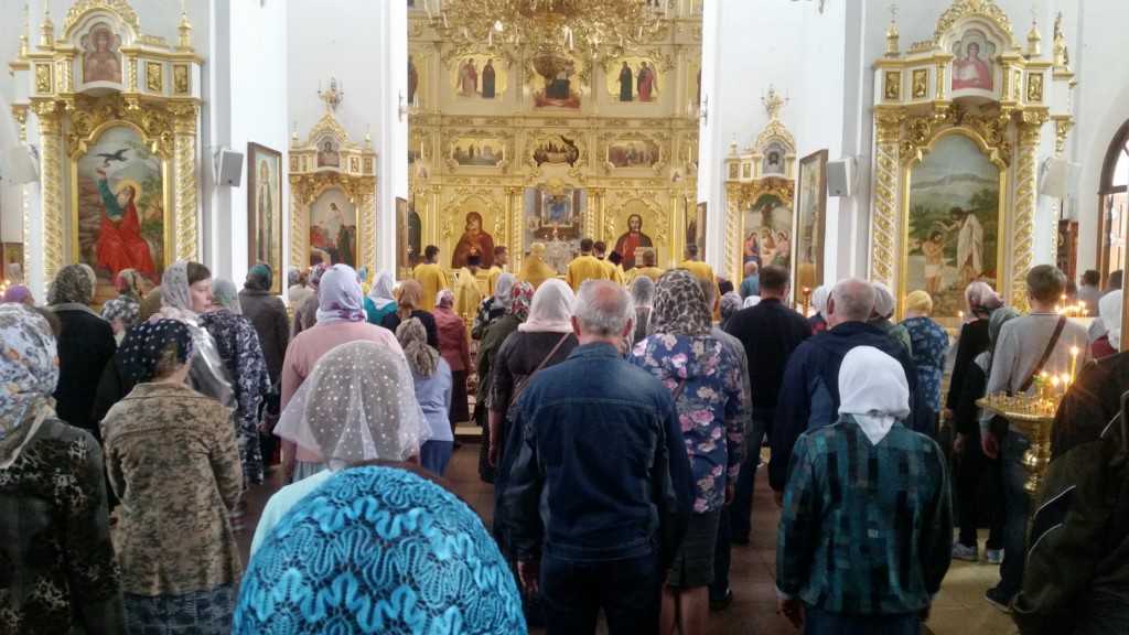 21 июня Собор всех святых, в земле Русской просиявших