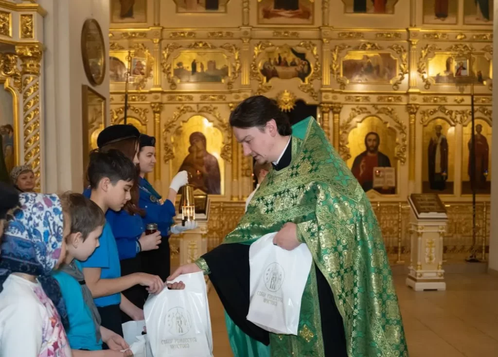 Встреча Вифлеемского огня.